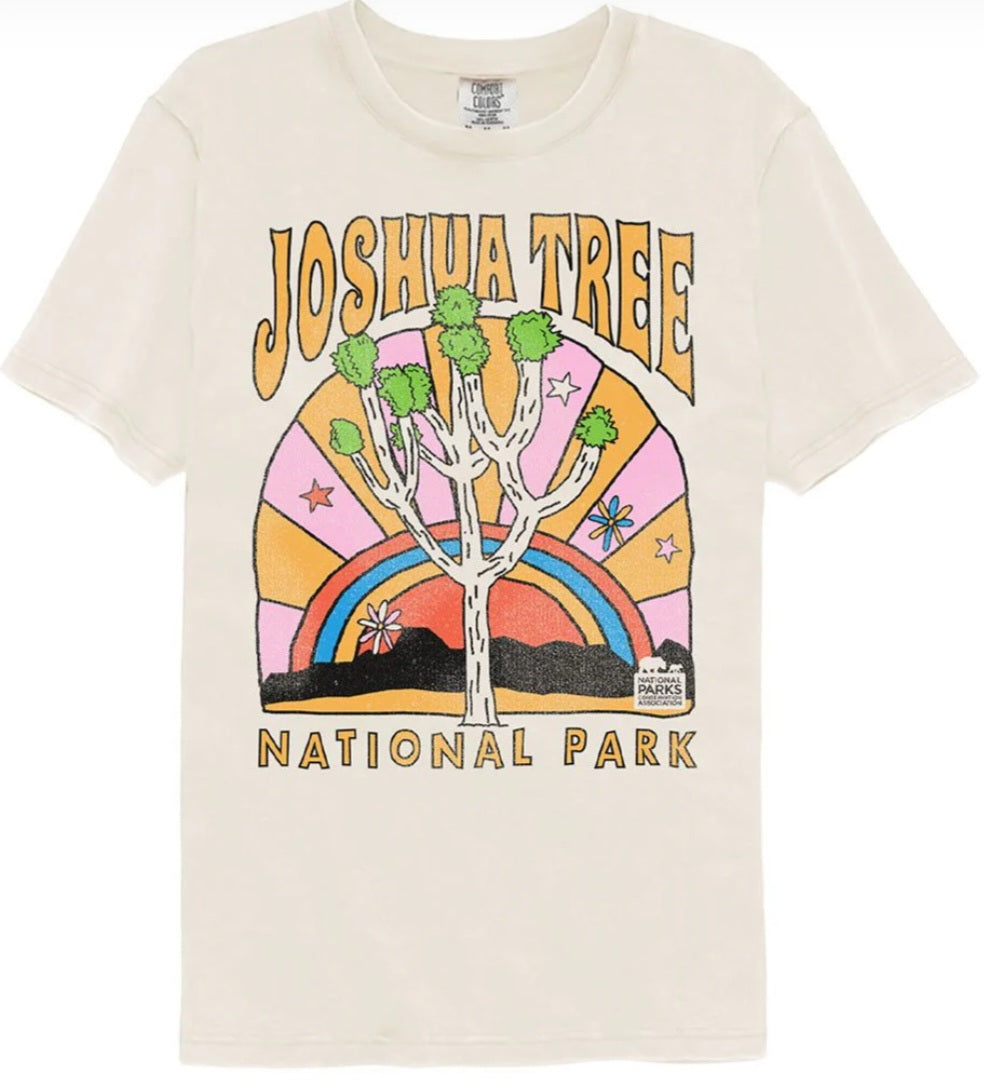 Ivory crewneck T-shirt with Joshua Tree National Park graphic front print