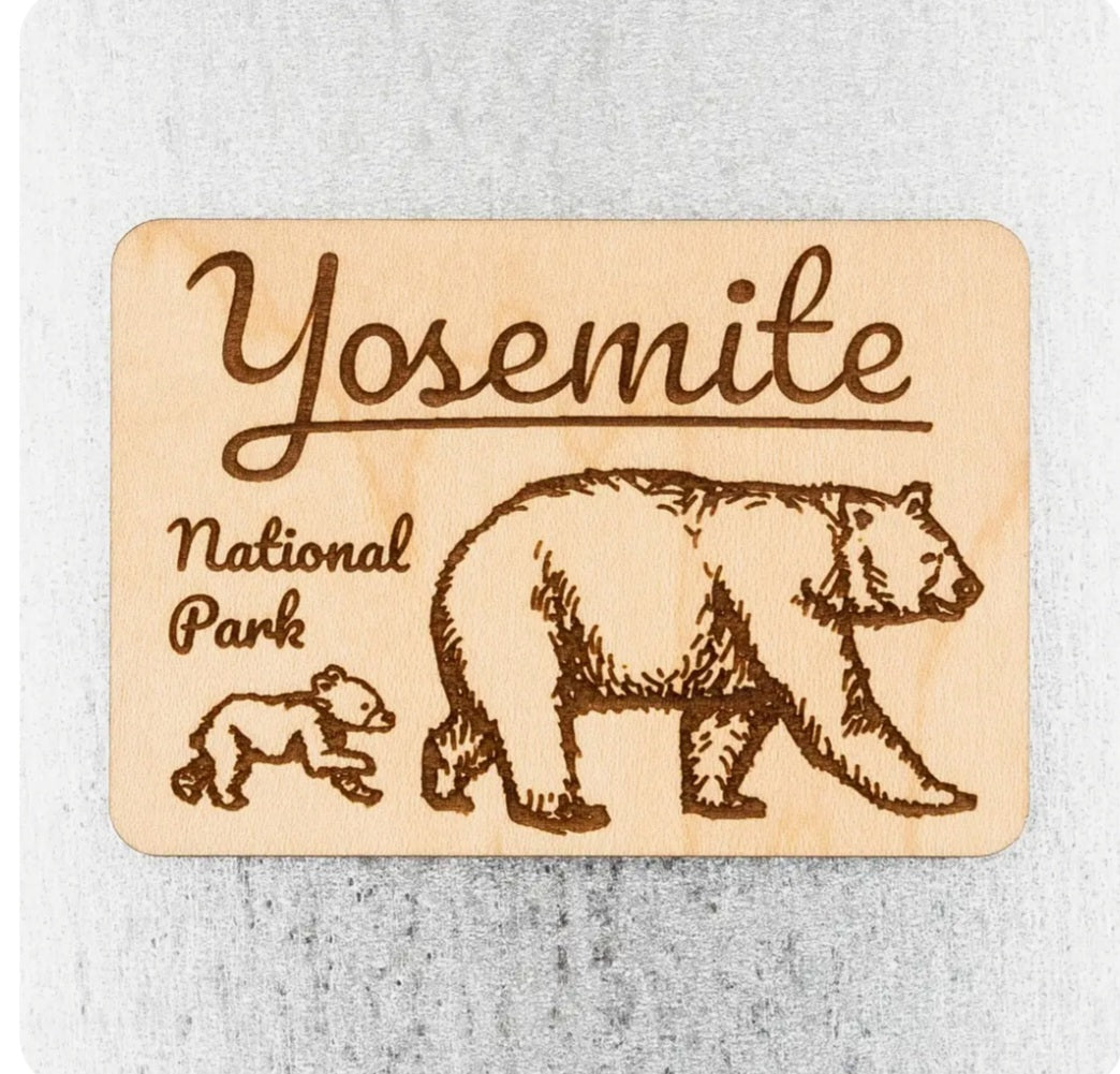 Wood rectangle magnet with brown bear and Yosemite text, reads National Park