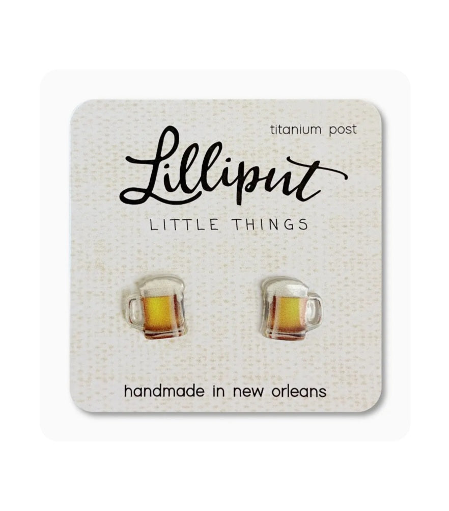 Lilliput beer mug stud earrings with square enamel design